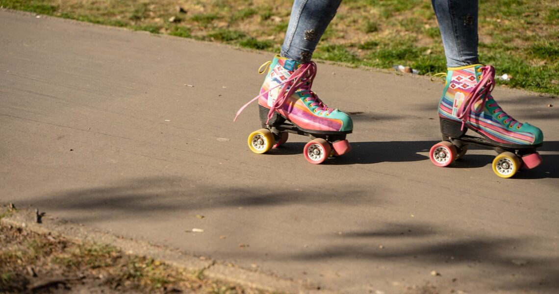 Rollschuhe mit Mini GPS Tracker tracken